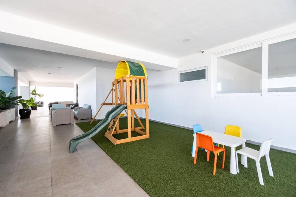 Apartamento Cristal Bay 1504 Lujosa Frente Al Mar